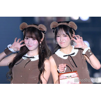 ＝LOVE大谷映美里＆≠ME鈴木瞳美、お揃いくまルックで手つなぎランウェイ【関コレ2025A/W】