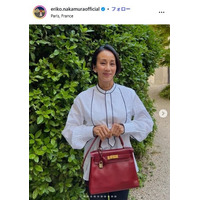 パリ在住・中村江里子アナ、夫の愛車＆子どもの写真公開 「全員モデルみたい」「おしゃれでかっこいい」と反響