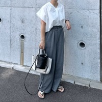 抜け感ときちんと感を両立。大人のリラクシーコーデ【40代の毎日コーデ】