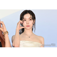 aespaウィンター、ミニスカ×ブーツで美脚スラリ NYでの写真公開に「秋らしくて素敵」「可愛くて二度見」の声
