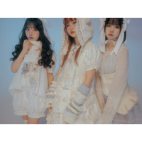 辻ちゃん長女・希空（のあ）「LARME」初登場 なえなの・⼈気アイドルらと星座対談