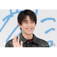 「あんぱん」中沢元紀、夜明け前に書いた書道披露「綺麗な字」「ぴったりな2文字」と反響