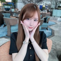 元モデルすすきのキャバ嬢・皇ゆりのが明かすノーファンデの秘訣…合わないデパコスから変更＆2年間愛用している下地とは【モデルプレスインタビュー】