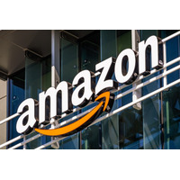 【Amazonブラックフライデー】PS5本体＆人気ソフトセットがお買い得！「龍が如く8」や「みんなのGOLF WORLD」などがラインナップ