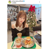 生田衣梨奈、ほっそり美肩チラ見せのカフェSHOTに反響「可愛すぎる」「髪の毛サラサラでキレイ」