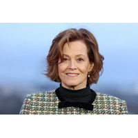 ソフィ・ターナー主演ドラマ版「トゥームレイダー」にシガニー・ウィーバーが出演交渉中