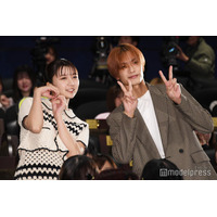 上白石萌歌・高橋恭平・木村柾哉・中島颯太ら、“バラエティー全振り”舞台挨拶 全力バックハグも披露【ロマンティック・キラー】