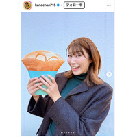 狩野舞子、ミニスカゴルフウェアから美脚スラリ「抜群スタイル」「脚が綺麗で憧れる」と反響