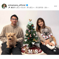 真野恵里菜、“毎年恒例”家族の記念SHOT公開「話し合ってないのに同じ色味の服を選んでた」