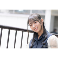 “新婚”元乃木坂46北野日奈子＆クレイ勇輝、手繋ぎショット公開「見つめ合ってるの可愛い」「ペアコーデ微笑ましい」と反響