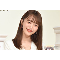 近藤千尋、美太もも際立つショートパンツ姿公開「脚綺麗すぎ」「透明感すごい」と反響