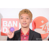 ニューヨーク嶋佐和也、“ファン歴10年”の世界的アイドルと対面「成功したオタク」「緊張してるの伝わる」の声