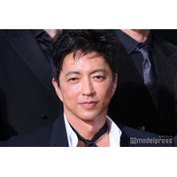 大沢たかお、街中に上下スウェット姿で降臨「オーラすごすぎ」「引き込まれるかっこよさ」と注目集まる