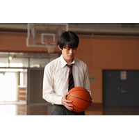 山時聡真＆菅野美穂、高校生の息子と難病の母それぞれの思いが交錯…『90メートル』場面写真＆30秒予告解禁