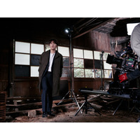 廃神社で撮影中のジェジュン、メイキング写真『神社　悪魔のささやき』入プレ第3弾も決定