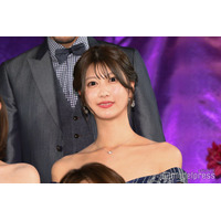 美人アナウンサー「身長170mあるのでヒール避けてたけど」美スタイル際立つタイトコーデに反響「脚の長さがレベチ」「神スタイル」