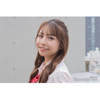 「今日好き」出身美女、肩出しミニトップスで美スタイル際立つ「おへその形綺麗」「可愛すぎて二度見した」の声