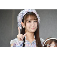 ＝LOVE瀧脇笙古「タイツは新鮮なアミアミです」美脚際立つ衣装に反響「着こなせるの凄い」「スタイル抜群」