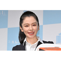 ビビアン・スー、10歳息子に抱きつく2ショット公開「口元が似てる」「最高の親子ショット」と反響