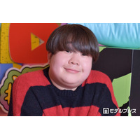 夜のひと笑い・こう、復縁恋人と湖散歩 頬密着2ショットに反響「ラブラブでにやけちゃう」「多幸感溢れてる」