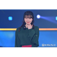 元「ZIP！」お天気キャスター・マーシュ彩、スラリ美脚際立つショーパン姿「スタイル抜群」「色白で眩しい」と絶賛の声