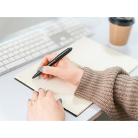 治らない原因不明の不調が、「書く」だけでスーッと消える⁉心療内科の専門医が教えるセルフケア