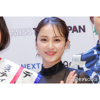 平祐奈、ショーパンから美脚スラリ「脚綺麗すぎ」「遠くからでも分かるスタイルの良さ」の声