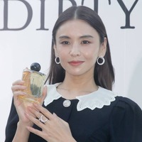 【ユニクロ】滝沢眞規子「3色買いました」丈感が絶妙なお気に入りTシャツ