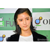 藤井萩花、妹・夏恋＆双子息子とのお出かけショット公開「美形家族」「息子くんたち可愛すぎる」と反響