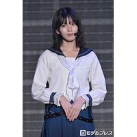 櫻坂46村山美羽、ブラックコーデで色白美脚際立つ「大人の魅力」「似合いすぎです」と反響