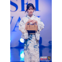 「今日好き」秋山みづき、浴衣×カチモリヘアがお似合い「清楚で可愛い」「透明感すごい」と絶賛の声【学生ランウェイ】