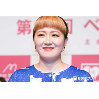 丸山桂里奈、広々自宅で綿飴作り 3歳娘とともに楽しむ姿公開「素敵な空間」「羨ましすぎ」と反響続々