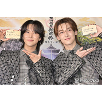 ROIROM、豊川稲荷でヒット祈願 絵馬に夢つづる「誓う永遠の愛」「スーパーアイドル」