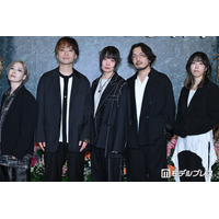 ロックバンド・ネクライトーキー、激しい動きで決めポーズ リクエストにも丁寧に対応【Mrs. GREEN APPLE presents「CEREMONY」】