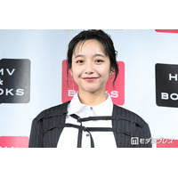 美女タレント「ひとりで食べ切れるわけがない」大量の手作り焼き浸し＆豪華食卓公開「この量作るのはすごい」「料理上手で尊敬」の声