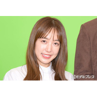 3児の母・川崎希、“金箔唐揚げ”入り弁当が話題「豪華すぎる」「家庭菜園の野菜使うの健康的」