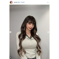 広島カープ小園海斗選手の妻・渡辺リサ、高級温泉旅館でお揃い浴衣家族4ショット披露「娘ちゃんたち美女」「口元そっくり」