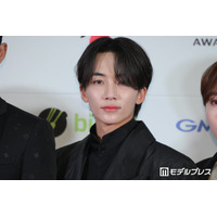 SEVENTEENジョンハン、兵役後の最新ビジュアルにファン騒然「仕上がりすごすぎ」「見惚れる」