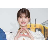 生見愛瑠、美肩のぞくノースリーブショット公開「もぐもぐめるる可愛すぎ」「見惚れる」と反響