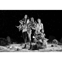 女王蜂、新曲「星」がTVアニメ『天幕のジャードゥーガル』EDテーマに決定｜7月には海外公演も控える