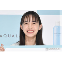 井桁弘恵、ほっそり二の腕際立つノースリーブ姿でJリーグ観戦「カジュアルコーデ可愛すぎる」「スタイル抜群」と反響