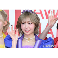FRUITS ZIPPER仲川瑠夏、20年以上憧れた人物と対面 号泣でリクエストした「お姫様抱っこ」ショットも