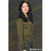 小林由依、美脚披露「綺麗で理想」「かわいすぎる」と反響【TGC松山2026】