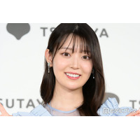 元乃木坂46メンバー、美デコルテ輝くオフショルショット公開「白い肌に黒が映える」「鎖骨くっきりで綺麗」と反響
