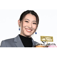「VIVANT」別班員の“磔シーン”撮影裏に驚きの声「過酷すぎる」「役者さんすごい」出演女優が人生初の経験明かす
