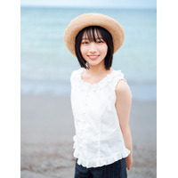 日向坂46五期生・大野愛実「週刊少年マガジン」登場 夏の魅力満載