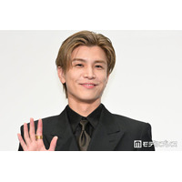 岩田剛典「上京する前からの幼馴染」人気歌手との幼少期ショットが話題「育ちの良さが滲み出てる」「2人とも美形すぎる」