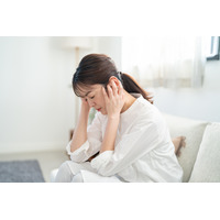 「まさかダブル介護！？」仕事中、高齢母から「足が動かなくなった」との電話に嫌な予感が。そして80歳父に起きた「信じがたい異変」【100人の介護】