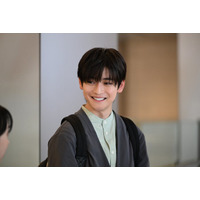 「南田南弁護士は天才肌」初回、湊人（高橋文哉）のビジュアルに注目集まる「ウ・ヨンウのジュノそっくり」「再現度が高い」