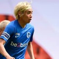ヘンク伊東純也、パスを極める！？「天才フリック」がこれ 画像